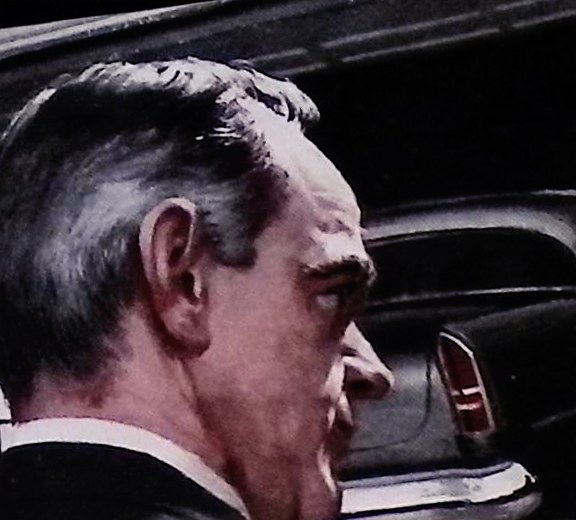 Advertisement ad0020